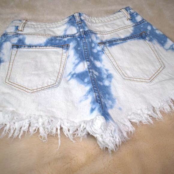 Womens Shorts Size 28 Cutoff Jean Distressed Bleached Highrise High Waist Denim - Picture 9 of 13